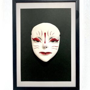 人面　きつねづら(細目)