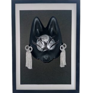 目元狐面　銀墨